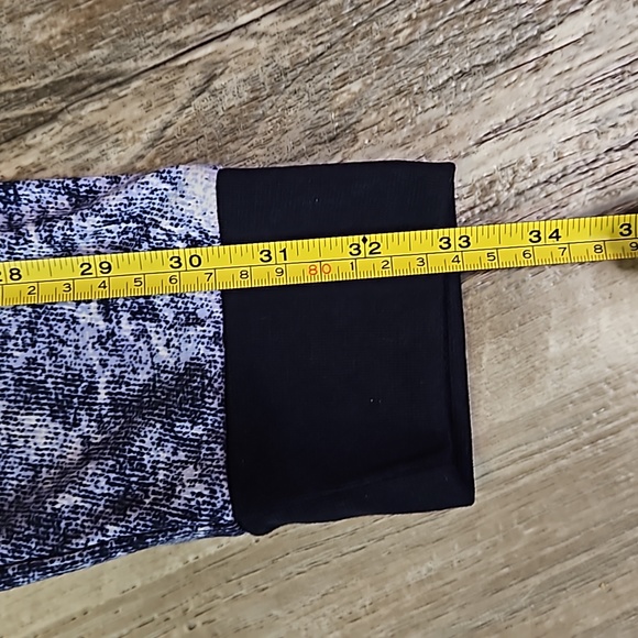 LuLaRoe Hudson Long Sleeve Straight Cut T For Both Him & Her Round Neck Large - Picture 12 of 16